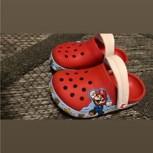 Super Mario Crocs Unisex 7c